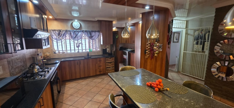 3 Bedroom Property for Sale in Flimieda North West